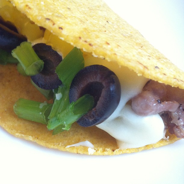 Recipe: Italian Nacho Tacos {Celebrate National Taco Day!}